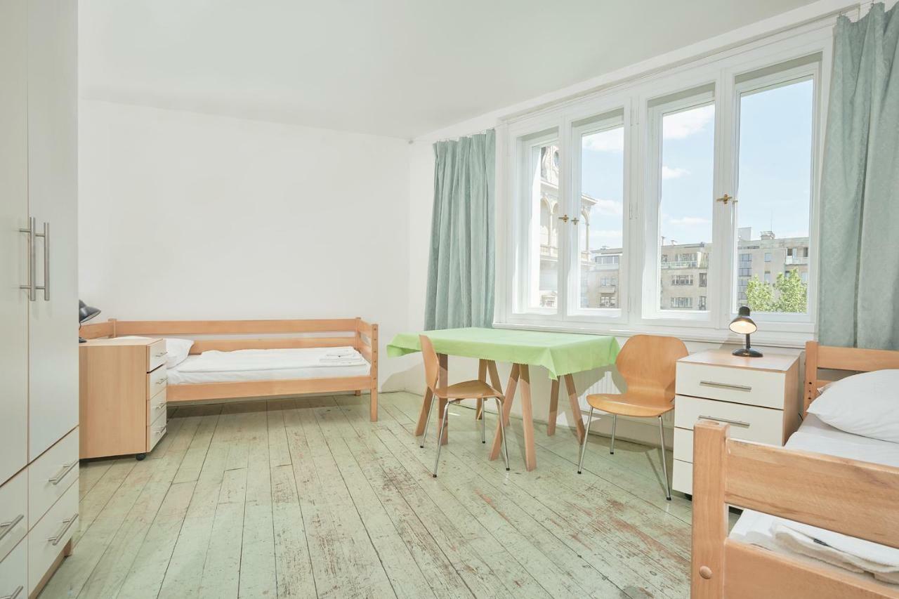 Hostel Mikolase Alse Prag Eksteriør billede